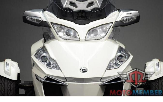 2014 Can-Am SPYDER RT S
