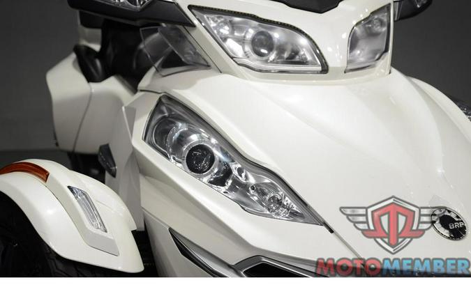 2014 Can-Am SPYDER RT S