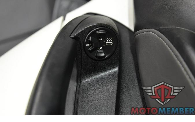 2014 Can-Am SPYDER RT S