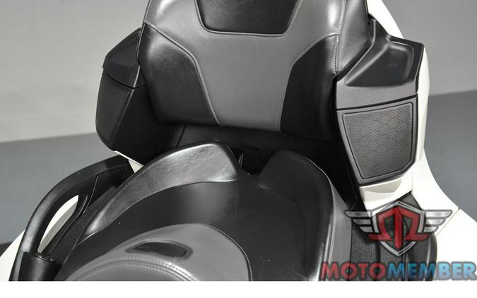 2014 Can-Am SPYDER RT S