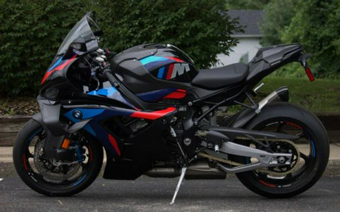 2026 BMW M1000RR