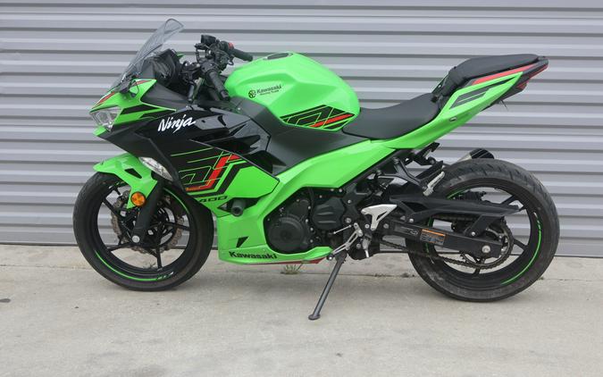 2023 Kawasaki Ninja 400
