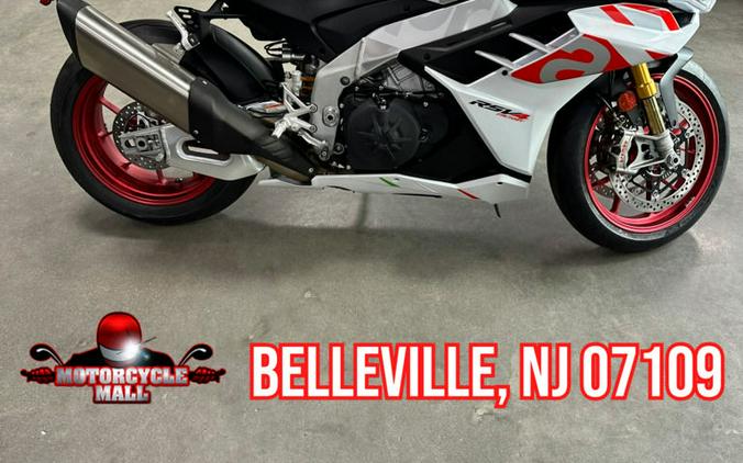 2024 Aprilia® RSV4 FACTORY