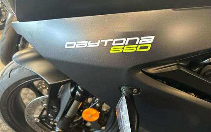 2025 Triumph Daytona 660