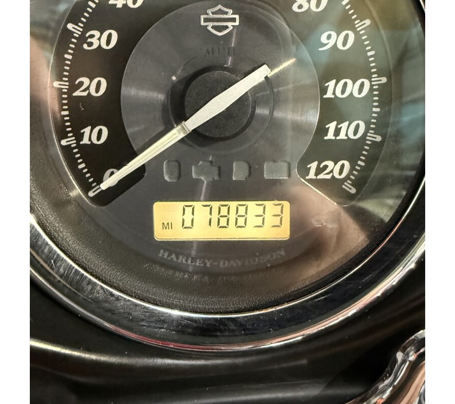 2011 Harley-Davidson® Electra Glide® Ultra Limited Red