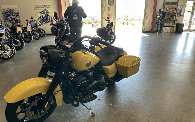 2023 Harley-Davidson® Road King® Special FLHRXS