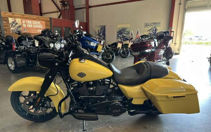 2023 Harley-Davidson® Road King® Special FLHRXS
