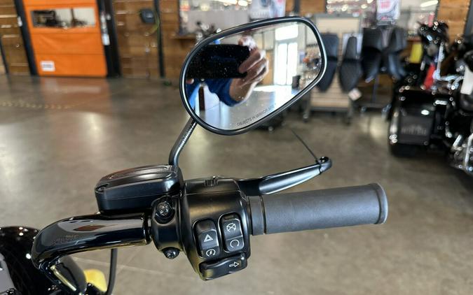 2023 Harley-Davidson® Road King® Special FLHRXS