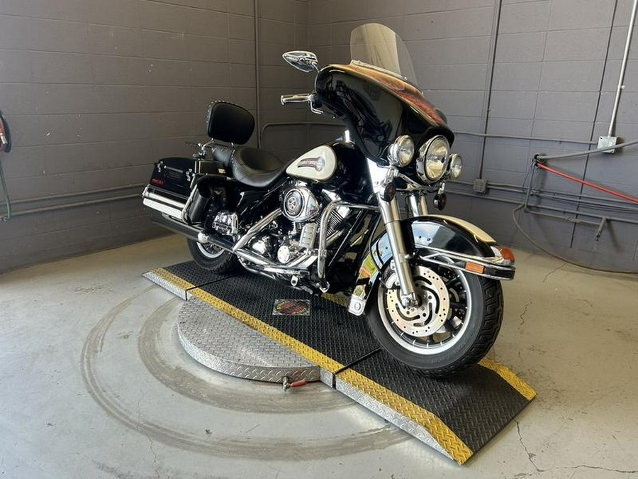 2006 Harley-Davidson® FLHT - Electra Glide® Standard