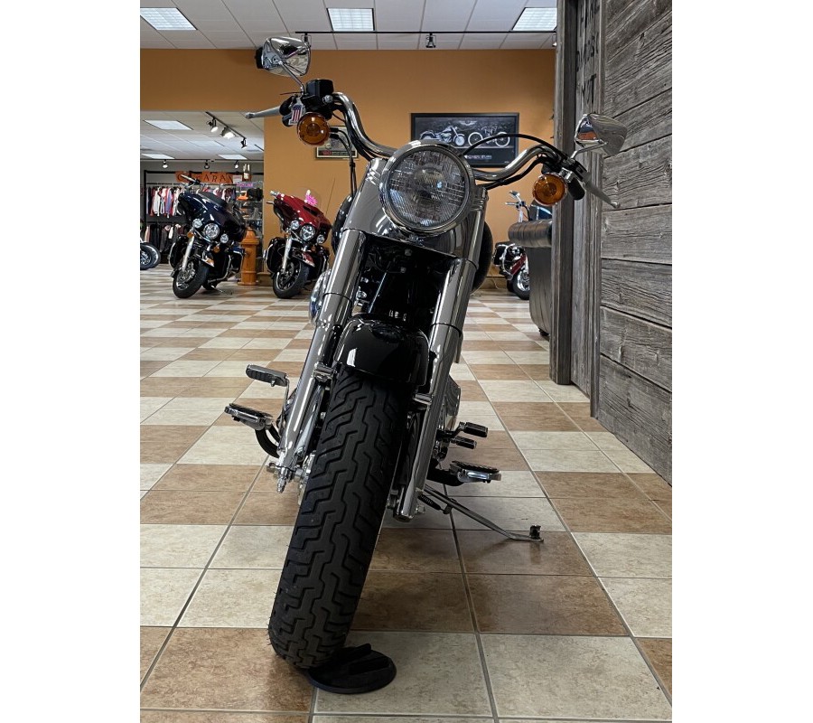 REPLICA 2002 Harley-Davidson Fat Boy® Black