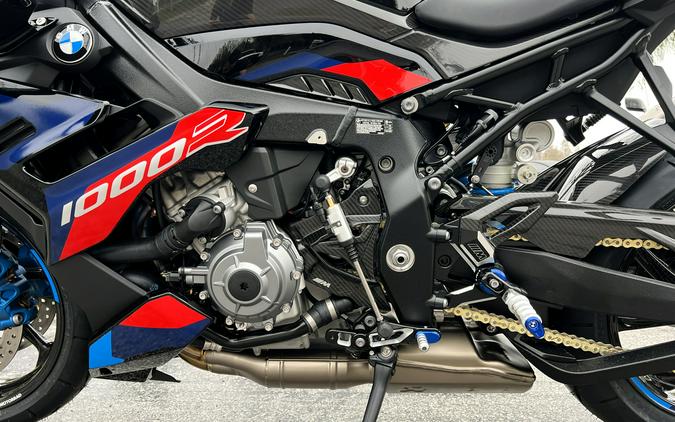 2024 BMW M 1000 R