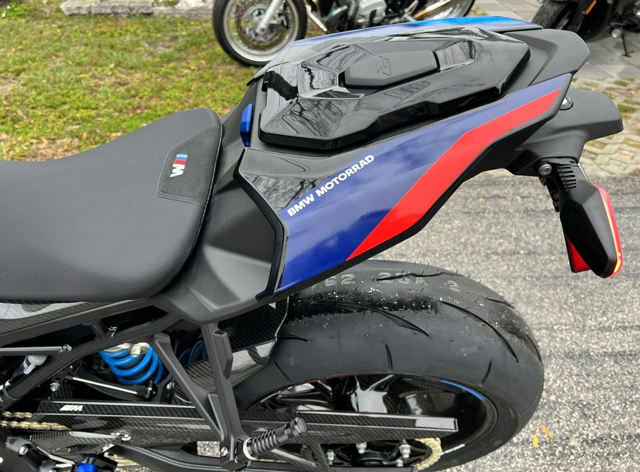 2024 BMW M 1000 R