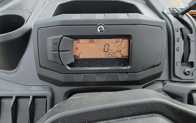 2025 Can-Am Defender DPS HD10