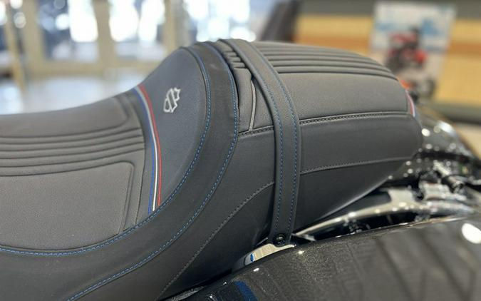 2026 Harley-Davidson FLHX - Street Glide