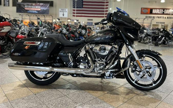 2026 Harley-Davidson FLHX - Street Glide