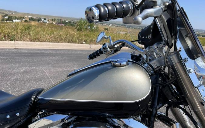 2000 Yamaha 1600 Road Star Silverado