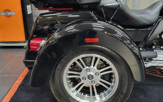 2023 Harley-Davidson FLHTCUTG - Tri Glide Ultra