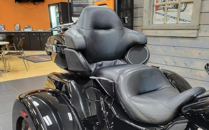 2023 Harley-Davidson® FLHTCUTG - Tri Glide® Ultra