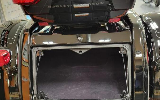 2023 Harley-Davidson® FLHTCUTG - Tri Glide® Ultra