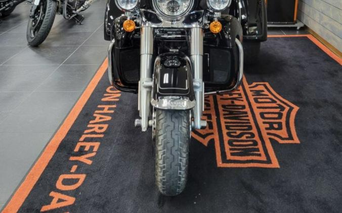 2023 Harley-Davidson FLHTCUTG - Tri Glide Ultra