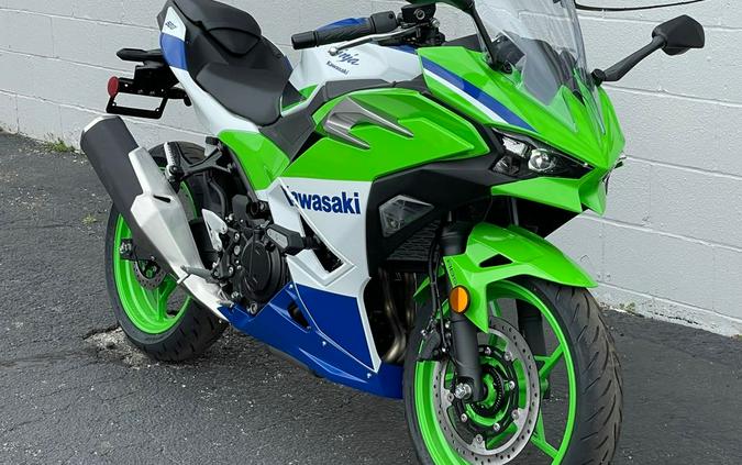 2024 Kawasaki Ninja 500 Review [14 Fast Facts]