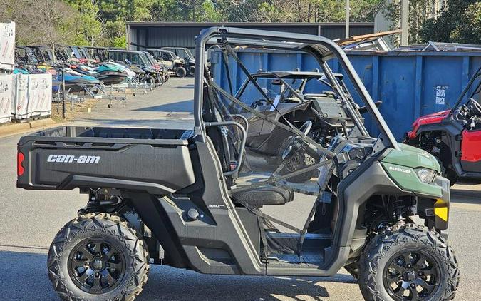 2024 Can-Am® DEF DPS 62 HD9