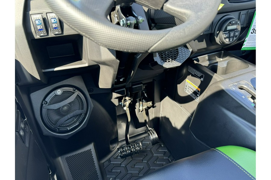 2025 Kawasaki Teryx4™ S SE - Candy Lime Green / Super Black