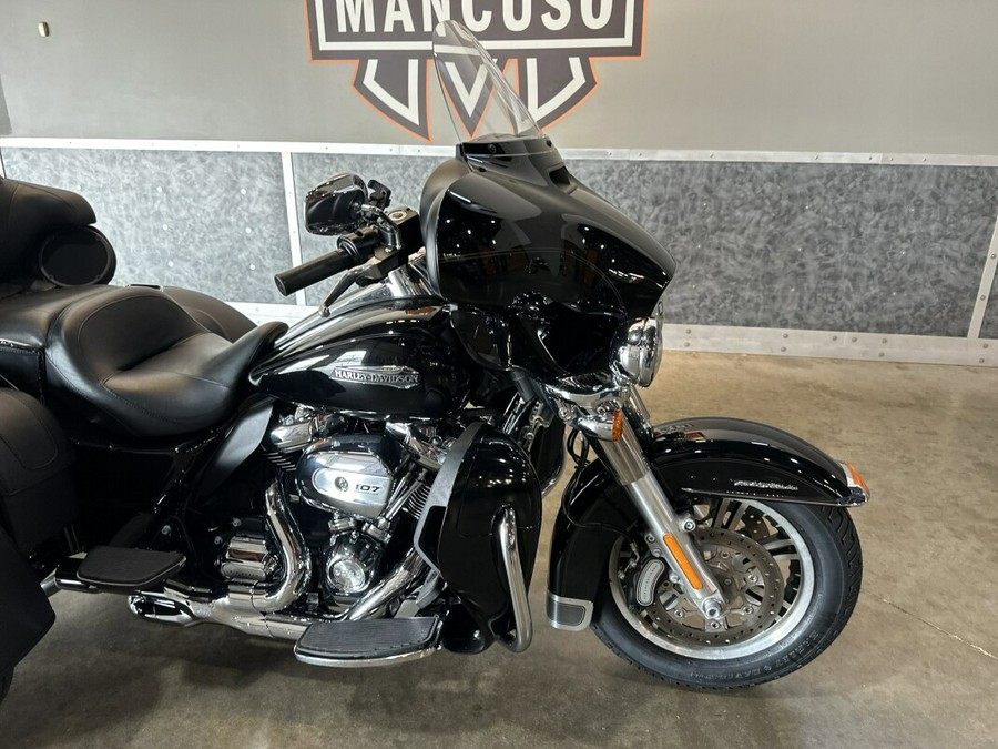 2018 Harley-Davidson® Tri Glide® Ultra FLHTCUTG