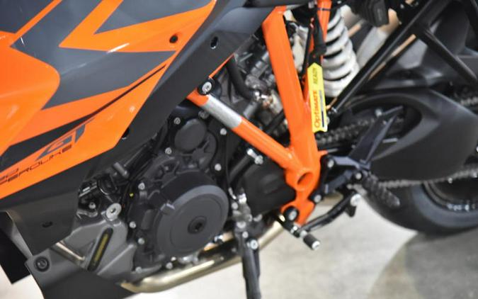 2023 KTM 1290 Super Duke GT