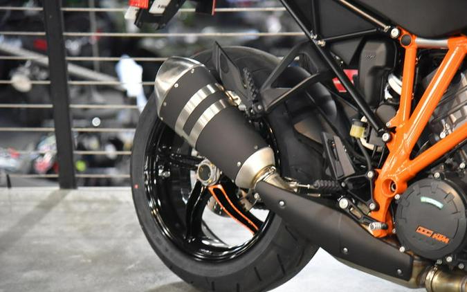 2023 KTM 1290 Super Duke GT