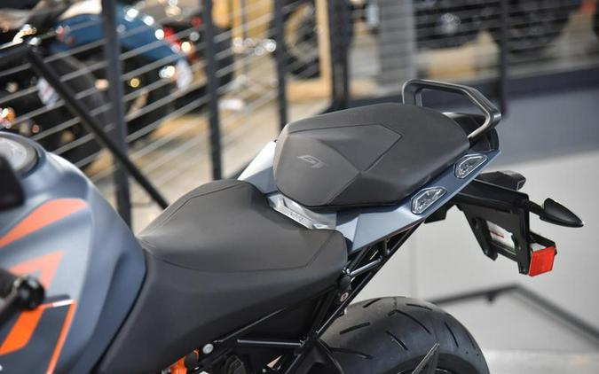 2023 KTM 1290 Super Duke GT