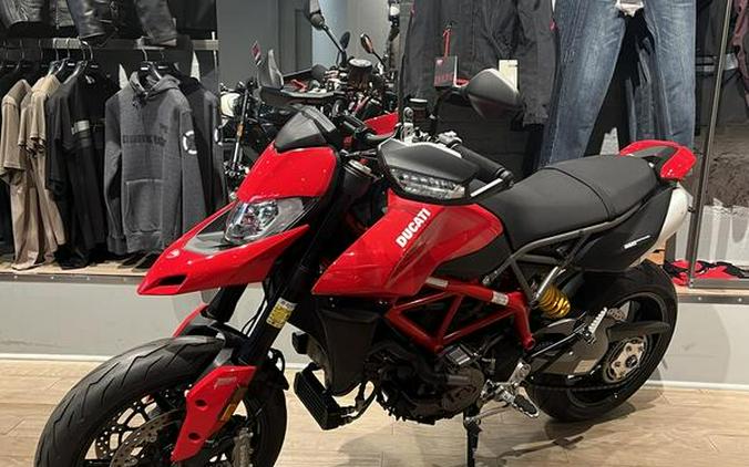 2020 Ducati Hypermotard 950 Red