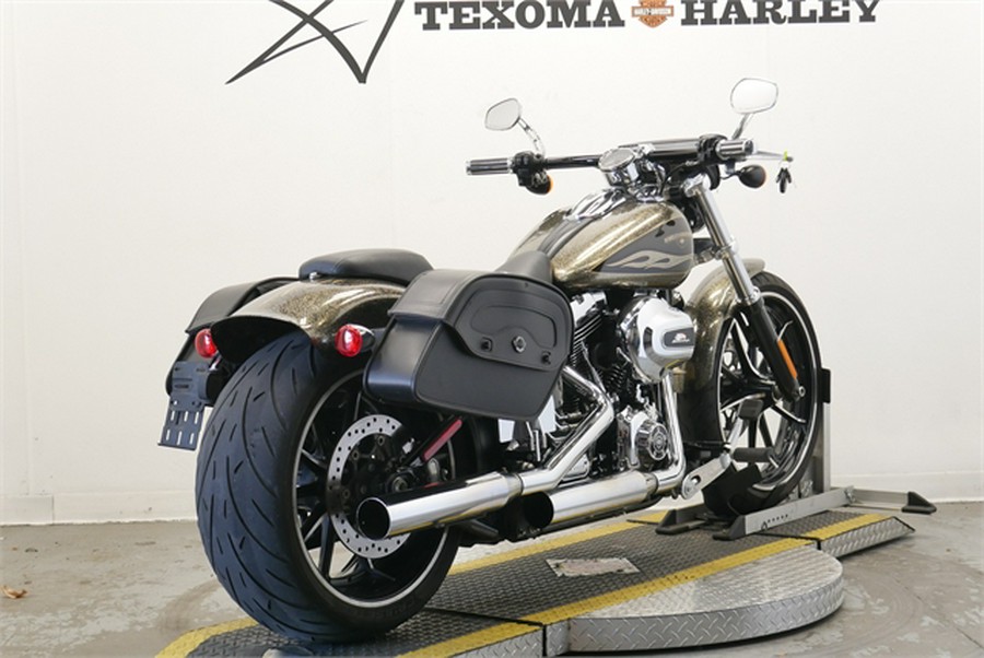 2016 Harley-Davidson Softail Breakout