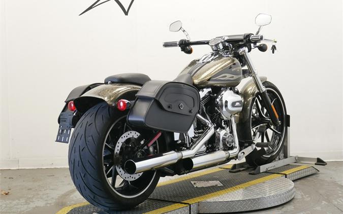 2016 Harley-Davidson Softail Breakout