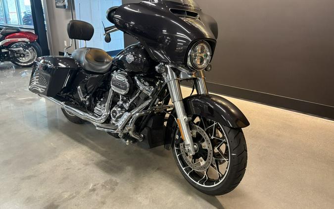 2021 Harley-Davidson® Street Glide® Special Black Jack Metallic