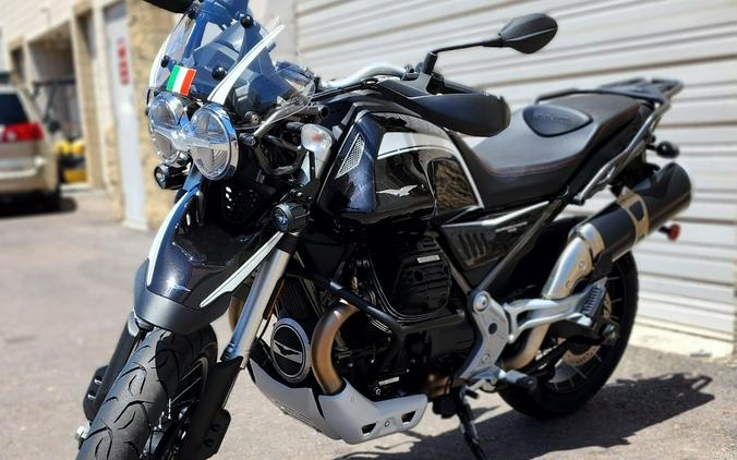 2023 Moto Guzzi V85 TT Guardia D’onore