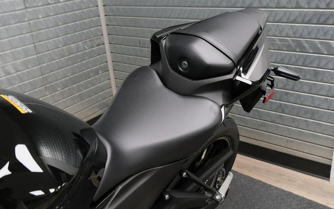 2026 YAMAHA YZFR3 ABS