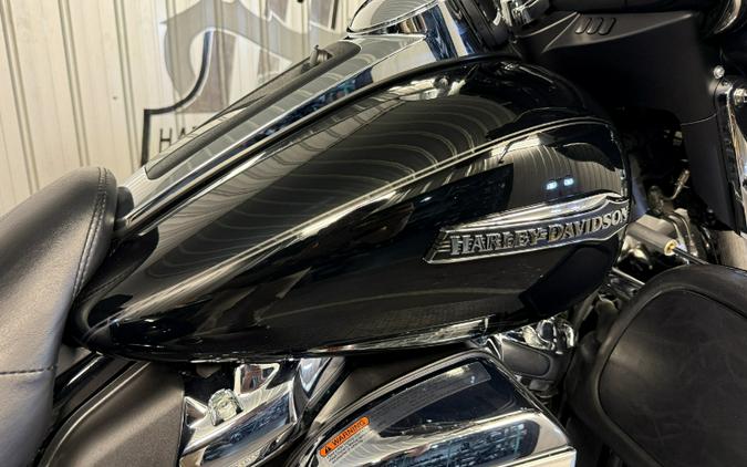2018 Harley-Davidson TRI GLIDE ULTRA CLASSIC
