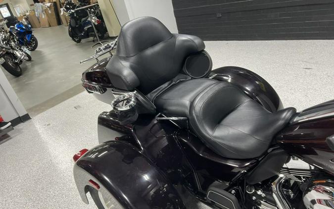 2014 Harley-Davidson Trike FLHTCUTG - Tri Glide Ultra