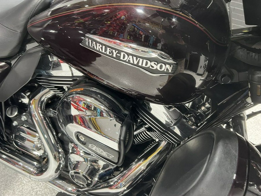2014 Harley-Davidson Trike FLHTCUTG - Tri Glide Ultra