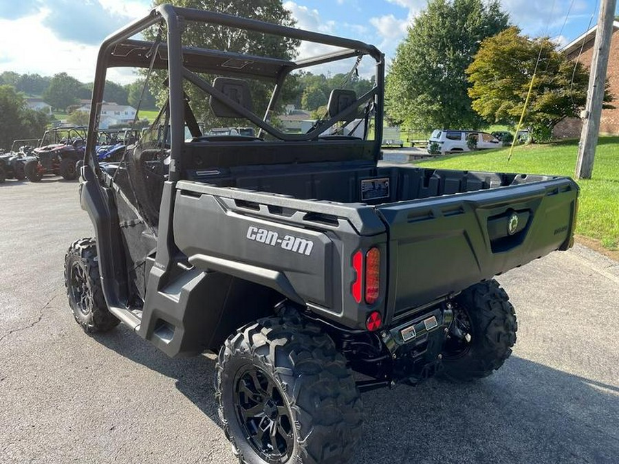 2023 Can-Am® Defender DPS HD9 Timeless Black