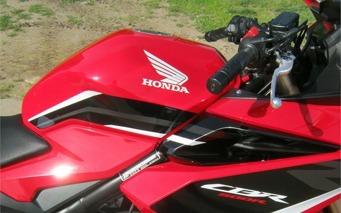 2022 Honda CBR500R ABS