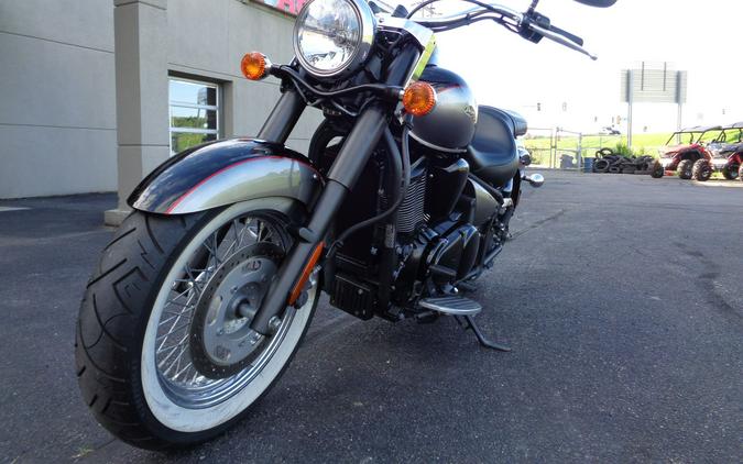 2014 Kawasaki Vulcan® 900 Classic