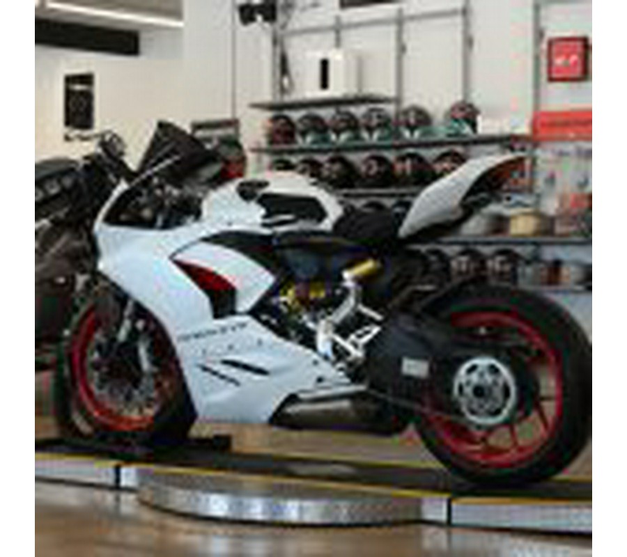 2021 Ducati Panigale V2