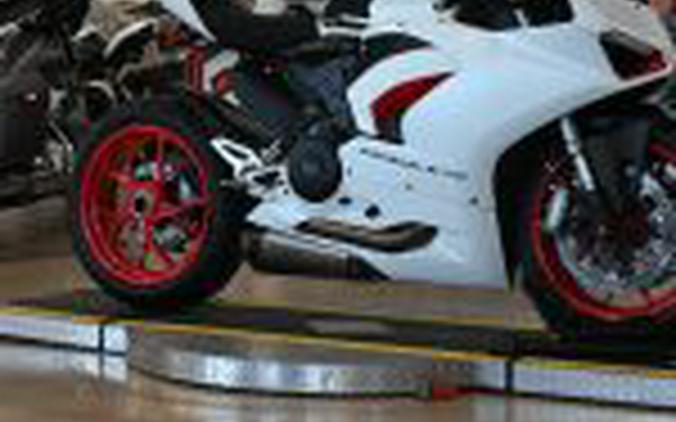 2021 Ducati Panigale V2