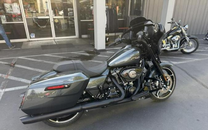 2025 Harley-Davidson® FLHX - Street Glide®