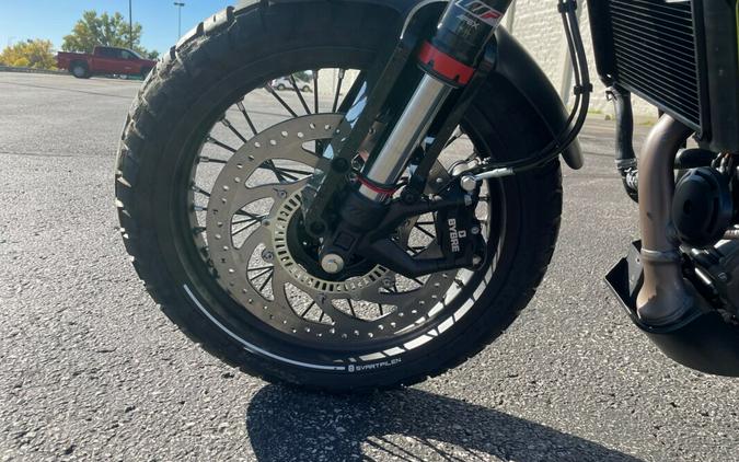 2022 Husqvarna Svartpilen 401