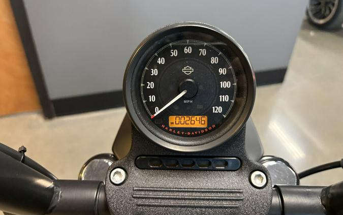 2022 Harley-Davidson® Iron 883™ Black Denim