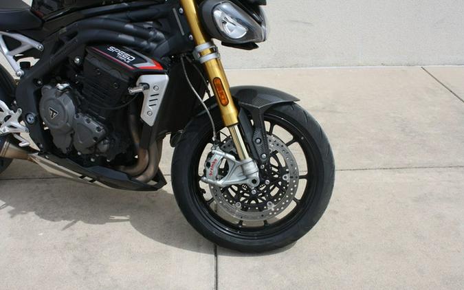 2022 Triumph 1200 RS