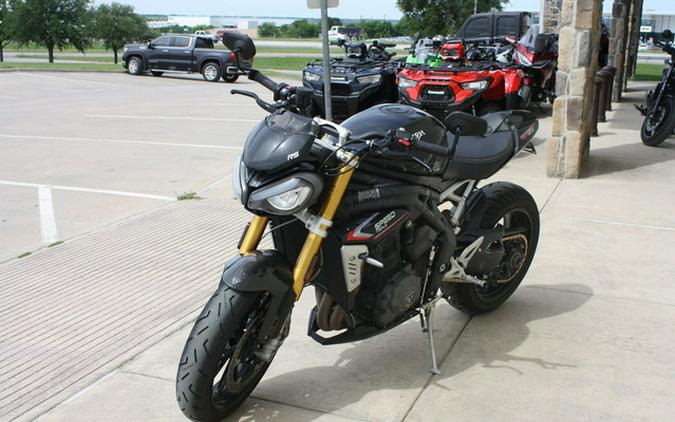 2022 Triumph 1200 RS